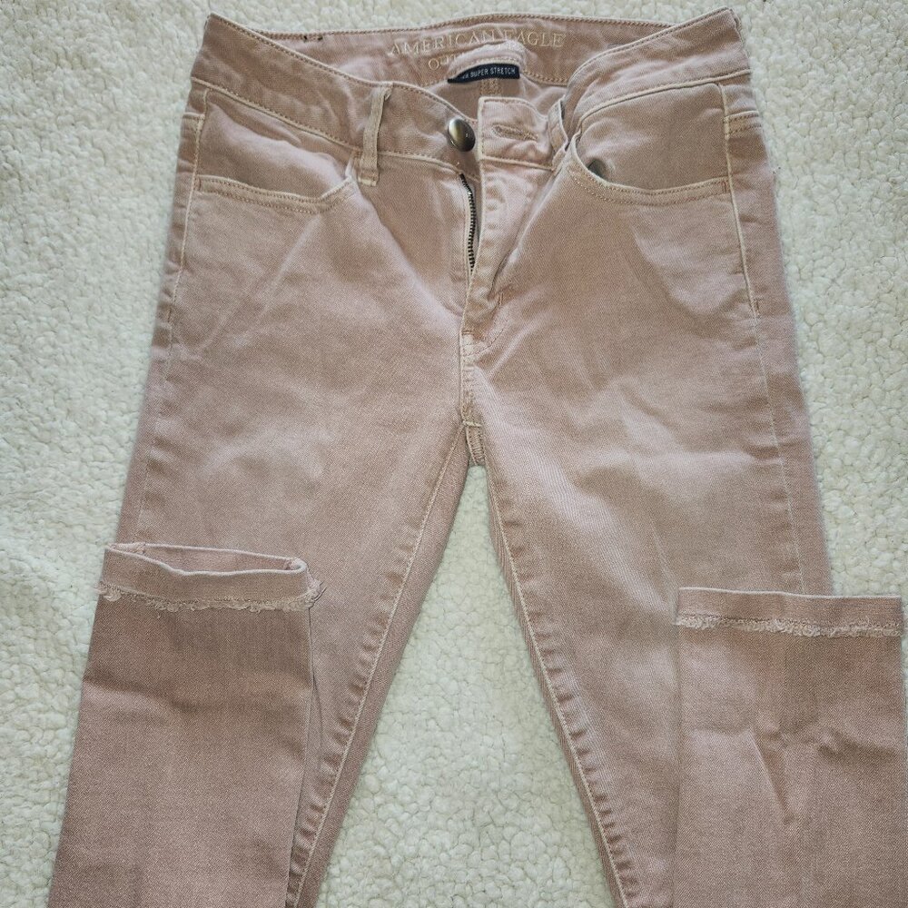 Womens cropped Amrrican Eagle jeans